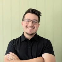 Nik Crawley, Editor and Researcher at Mold Pros Phoenix